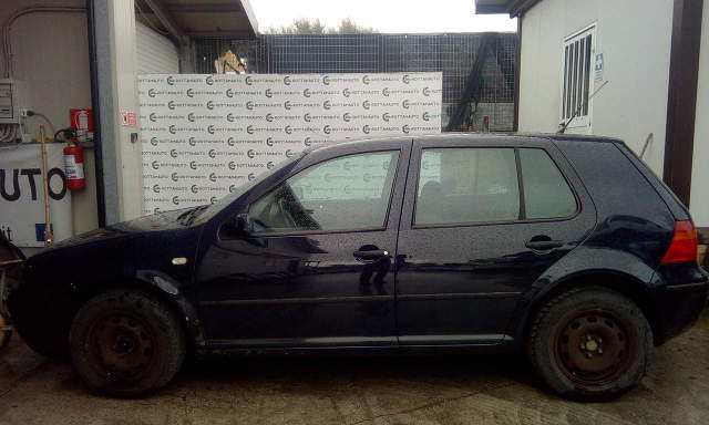 Volkswagen GOLF AHF