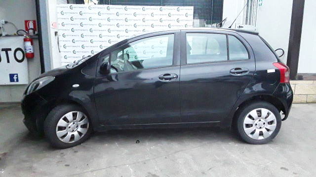 Toyota YARIS 1KRFE