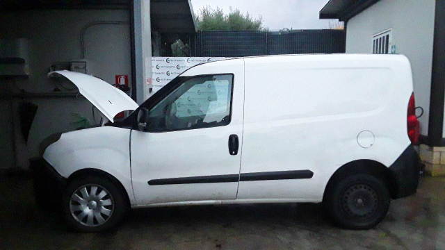 Opel COMBO 198A4000