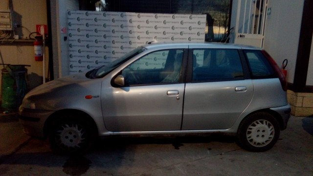 Fiat PUNTO 176A3000