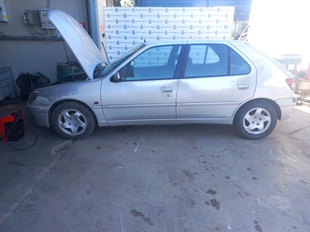 Peugeot 306 DHY