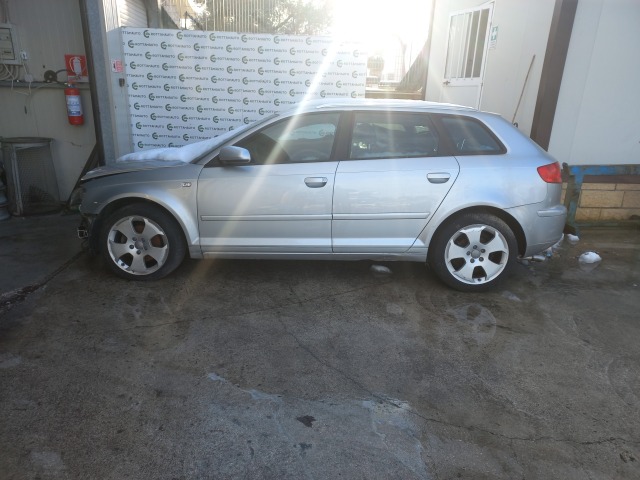 Audi A3 /