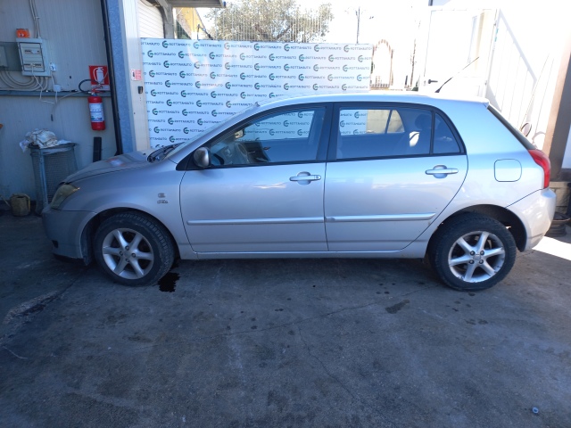 Toyota  COROLLA  1CDFTV