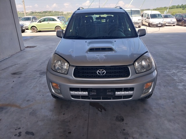 Toyota RAV 4 1CD-FTV