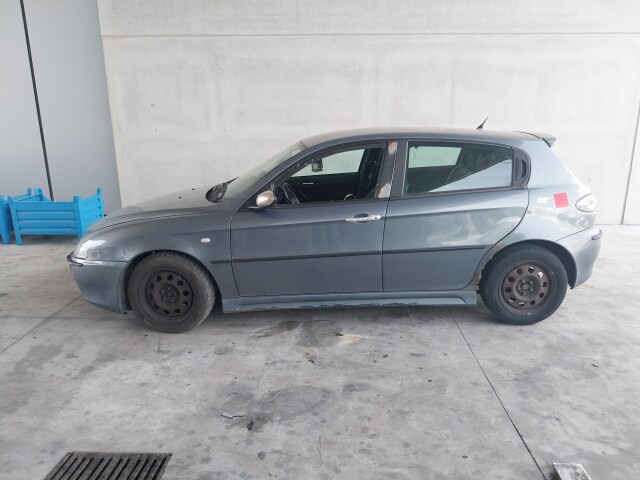 Alfa Romeo 147 192A5000