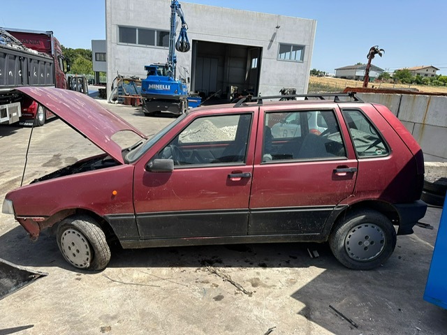 Fiat UNO /