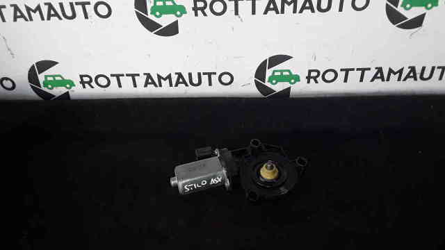 Alzavetro Anteriore Sinistro Fiat Stilo 1.9 JTD MOTORINO 192A1000