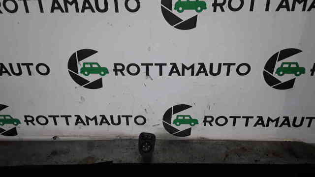 Ricambi Vari Fiat 500 (312) 3p 1.2 8v COMANDO REGOLAZIONE SPECCHIETTI RETROVISORI 169A4000