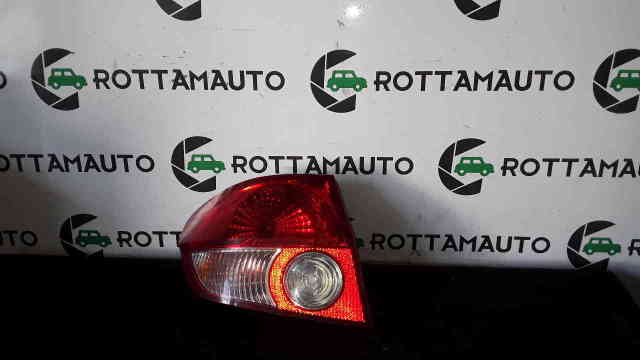 Fanale Posteriore Sinistro Hyundai Getz 1.1i G4HD