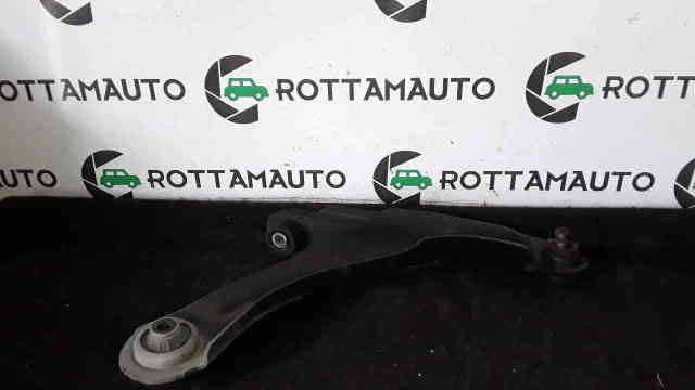 Braccio Oscillante Destro Renault clio mk4 1.5 dCi K9KC6