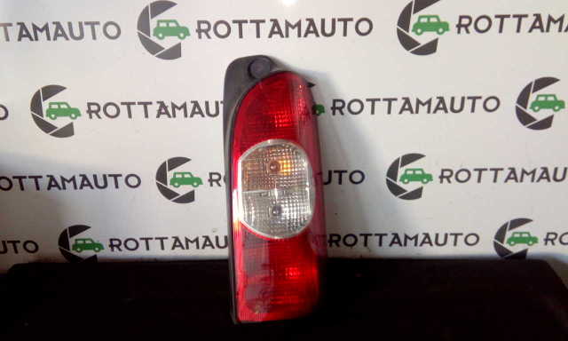 Fanale Posteriore Destro Renault Master mk2 restyl. 2.5 dCI  G9UA7