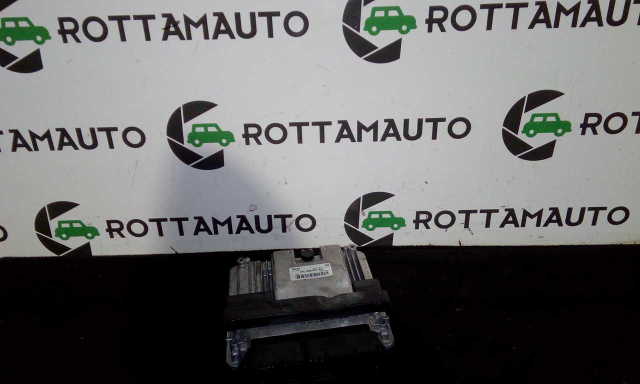 Centralina Ecu Audi A4 [UK] B9 2.0 TDI  CNHC