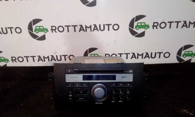 Autoradio originale Suzuki SX4 [UK] mk1 1.9 Multijet 8v (4X2) D19AA