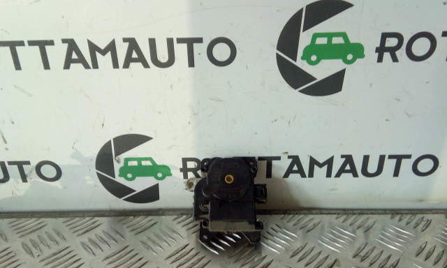 Ricambi Vari Toyota Rav4 mk2 2.0 D4D MOTORINO CONVOGLIATORE RISCALDAMENTO 4252 1CDFTV