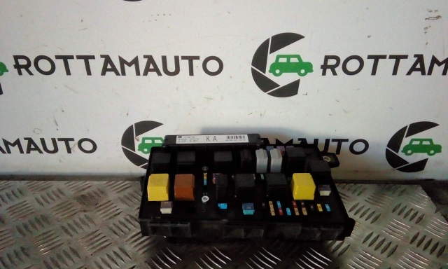 Centralina portafusibili Opel Astra H 1.7 16v cDTI Z17DTH