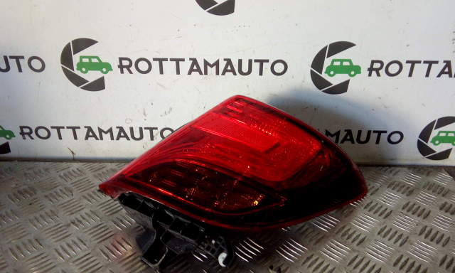 Fanale Posteriore Destro Toyota Yaris Mk3 1.0 VVT-i 1KRFE