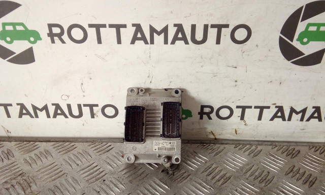 Centralina Ecu Opel Meriva A 1.4 16v  Z14XEP