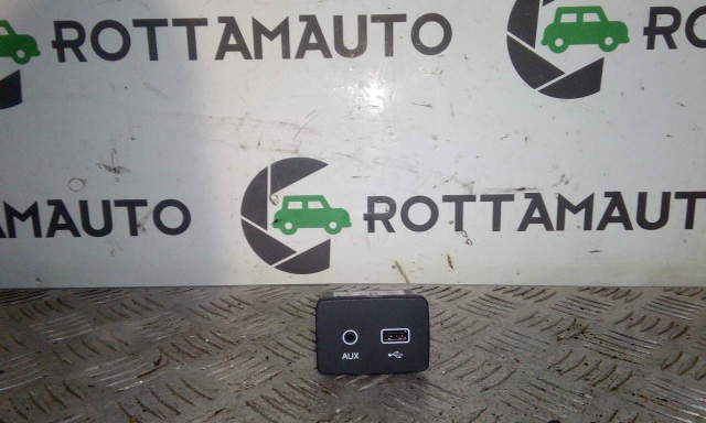 Ricambi Vari Fiat Tipo (357) [UK] 1.6 MultiJet CENTRALINA MODULO USB AUX 55260384