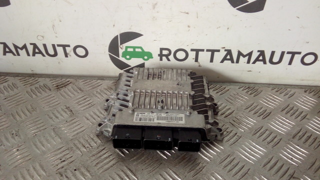 Centralina Ecu Peugeot 407 2.0 HDi 16v  SID 803  RHR