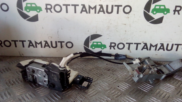 Serratura Destra Peugeot Partner mk2 1.6 HDi 9HX