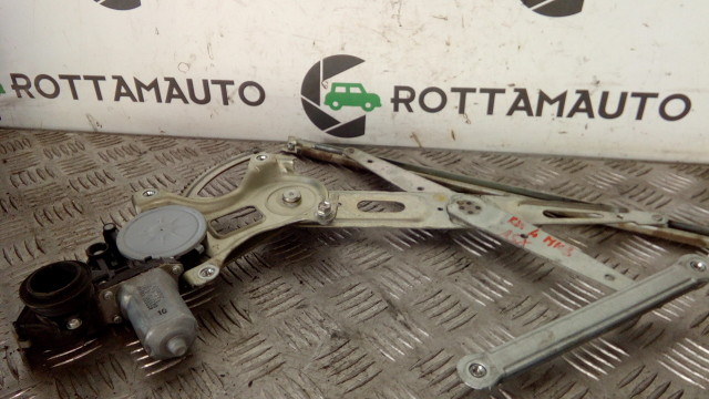 Alzavetro Anteriore Sinistro Toyota Rav 4 mk3 (06-13) 2.2 D4D 2ADFTV