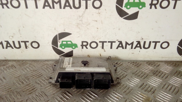 Centralina Ecu Peugeot 208 [UK] 1.2 VT-i 12v VALEO V46.11 HN01 10XVA3