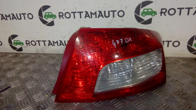 Fanale Posteriore Destro Peugeot 407 restyling BERLINA  RHF