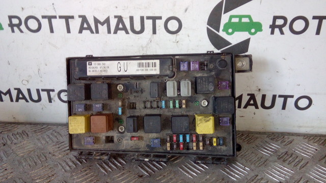 Centralina portafusibili Opel Astra H van 1.9 cDTI (multijet) 120 Z19DT