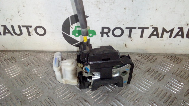 Serratura Destra Fiat Doblo mk1 1.9 JTD 223A7000