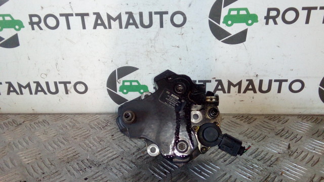 Pompa iniezione BMW 320d E46 204D4