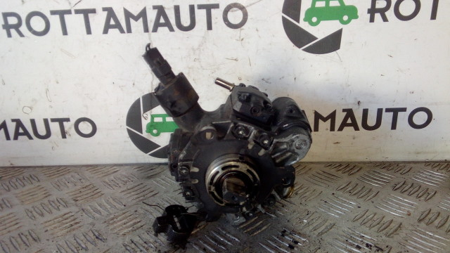 Pompa iniezione Volvo V 50 (04-12) 2.0 d SIEMENS  D4204T 