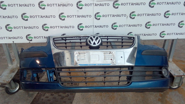 Paraurti Anteriore Volkswagen Touran mk1 Restyling STRISCIATA LATO DX  BMM