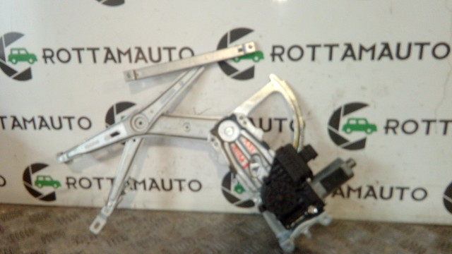 Alzavetro Anteriore Destro Opel Zafira B 1.6 EcoM  Z16YNG