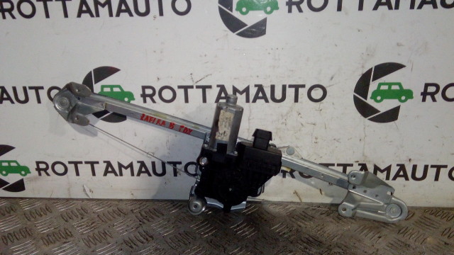 Alzavetro Posteriore Destro Opel Zafira B 1.6 EcoM  Z16YNG