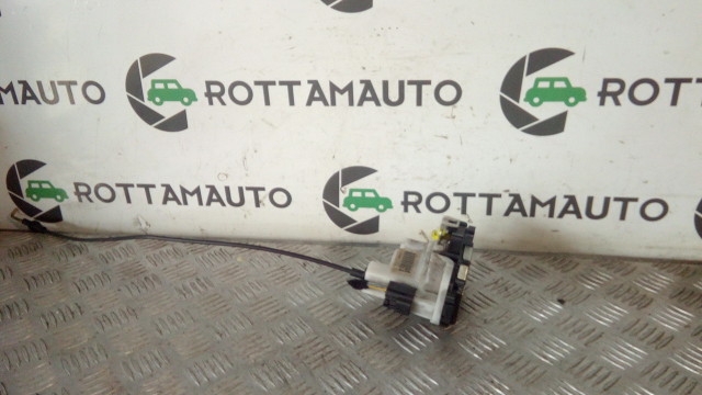 Serratura Anteriore Destra Fiat Nuova panda (169) st.Rosso 1.3 Multijet  188A8000