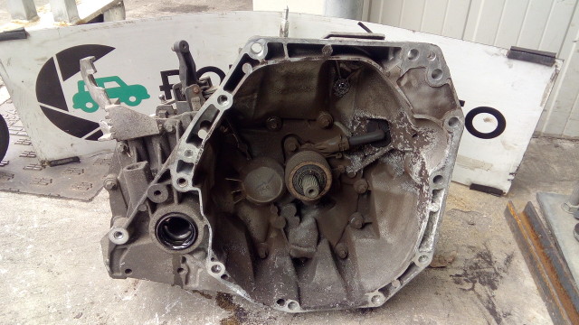 Cambio Completo Nissan Juke [UK ] (F15) 1.6 16v HR16 