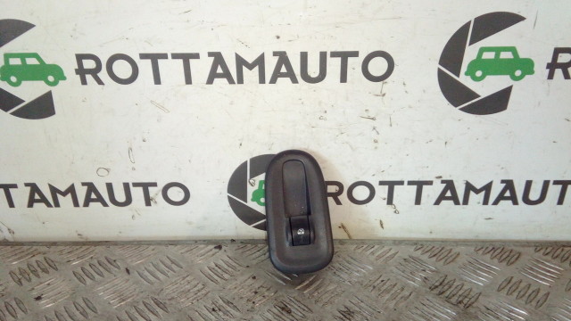 Pulsantiera Anteriore Dx Renault Master mk3 2.3 dCI  M9T676