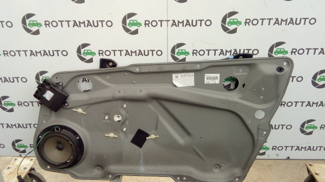 Alzavetro Destro  Mercedes-Benz A 180 (W169) CDI 3 PORTE MECCANISMO con CENTRALINA COMFORT  640940 