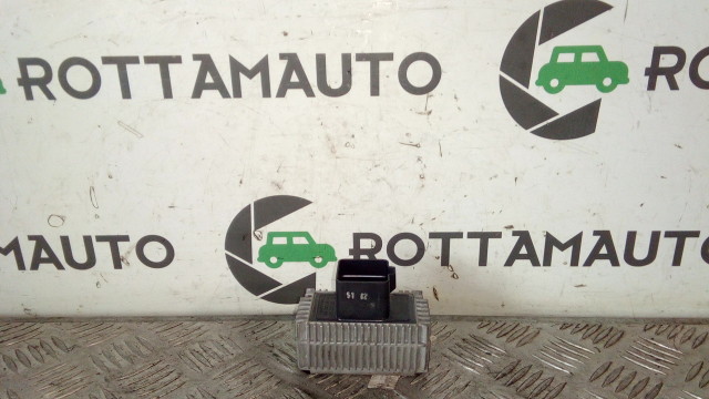 Centralina Preriscaldamento Candelette Opel Corsa C 1.7 DTI Isuzu  Y17DT