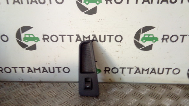 Pulsantiera Posteriore Sinistra Lancia Delta (844) 1.6 MultiJet 198A2000