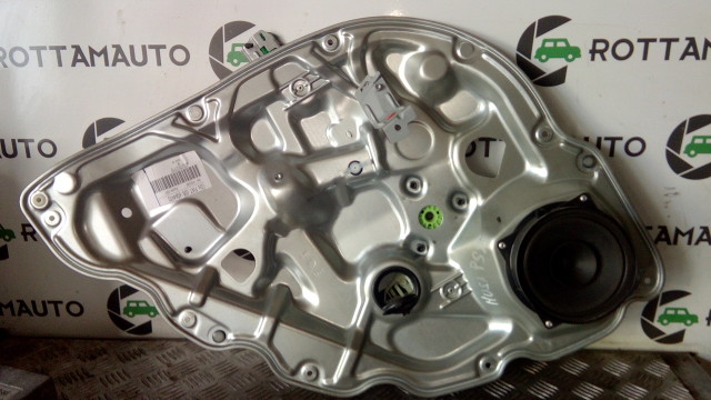 Alzavetro Posteriore Sinistro Lancia Musa mk2 (07-12) MECCANISMO  199A3000