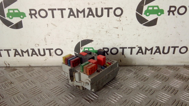 Centralina portafusibili Fiat Punto 188 8v 188A4000