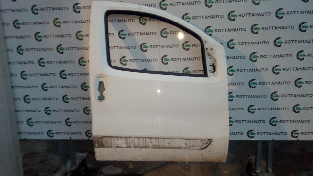 Porta Destra Peugeot Bipper 1.4 HDi Bianco Pastello NO VETRO SCENDENTE  8HS