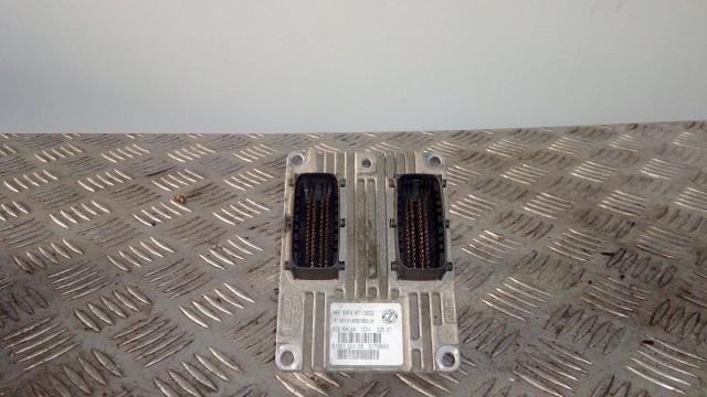 Centralina Ecu Fiat Grande Punto 1.2 8v IAW 5SF3.M1/HW300 199A4000