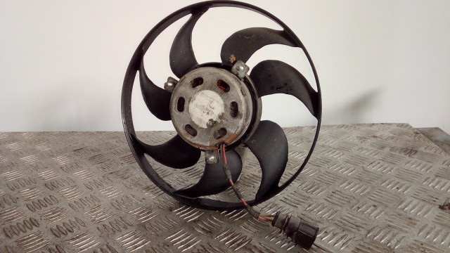 Ventola Radiatore Aria Condizionata Audi A3 8p Sportback 2.0 TDI  BKD
