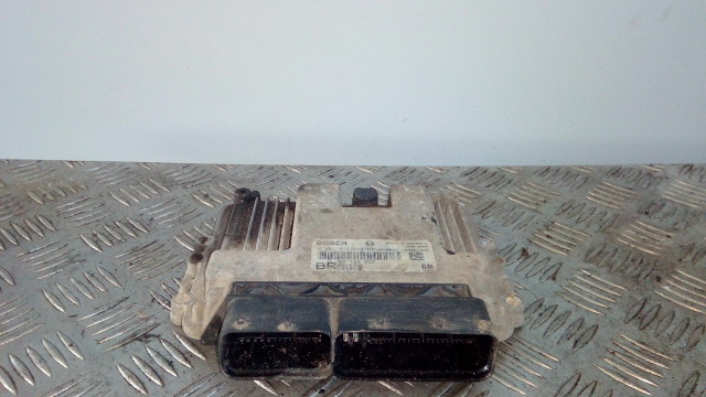 Centralina Ecu Opel Zafira B 1.9 cDTI 120 (multijet) Z19DT