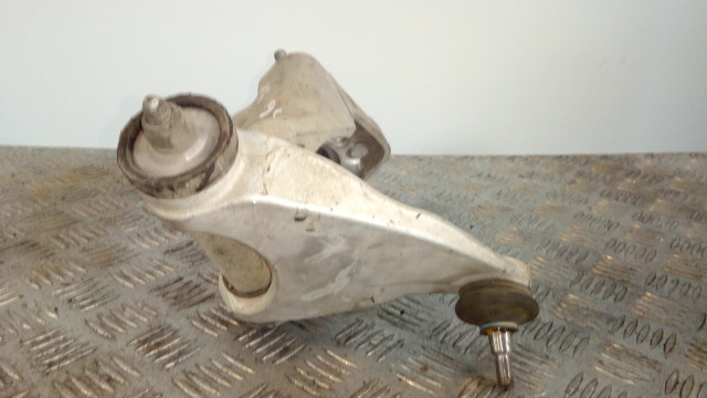 Braccio Oscillante Superiore Destro Alfa Romeo 156 1.9 JTD con SUPPORTO AMMORTIZZATORE  937A2000