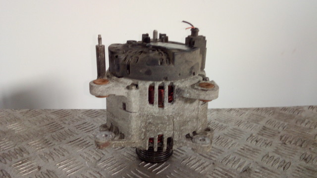 Alternatore Volkswagen Touran mk1 2.0 TDI BKD